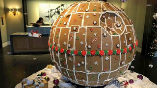 Witness the Sugar Content of This Fully-Baked and Frosted Gingerbread Death Star<em></em>